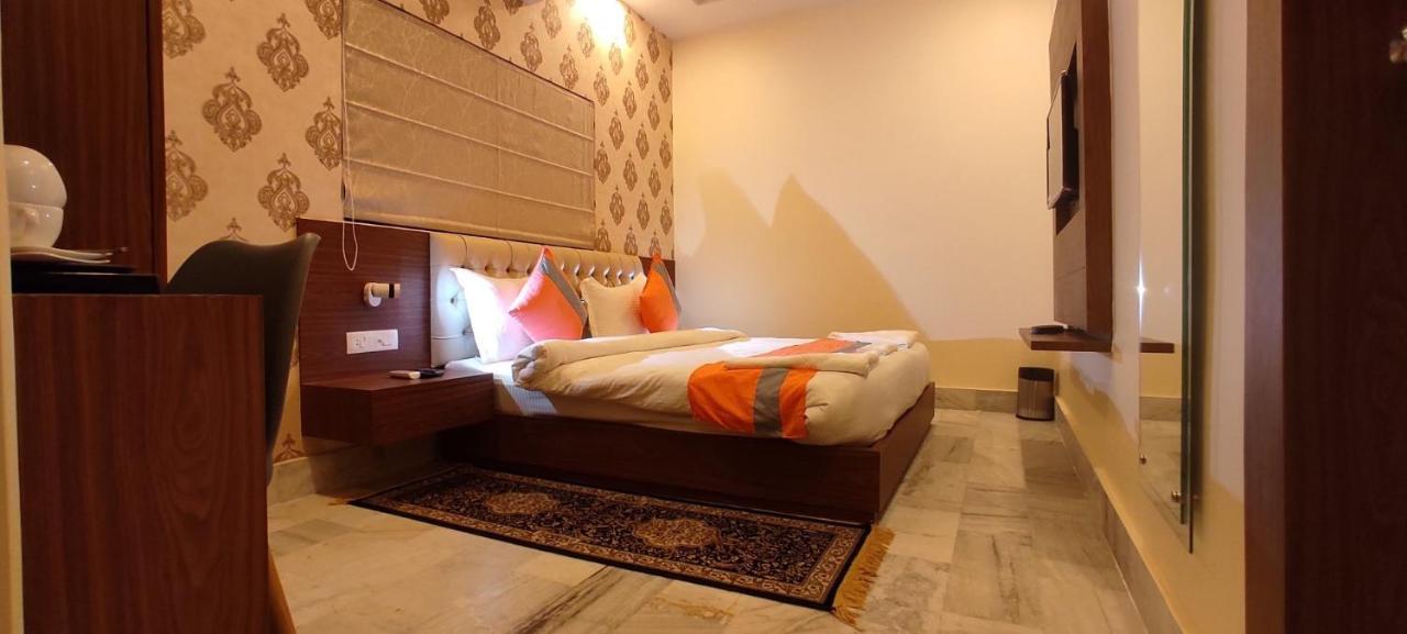 The Kashi Residency Hotel